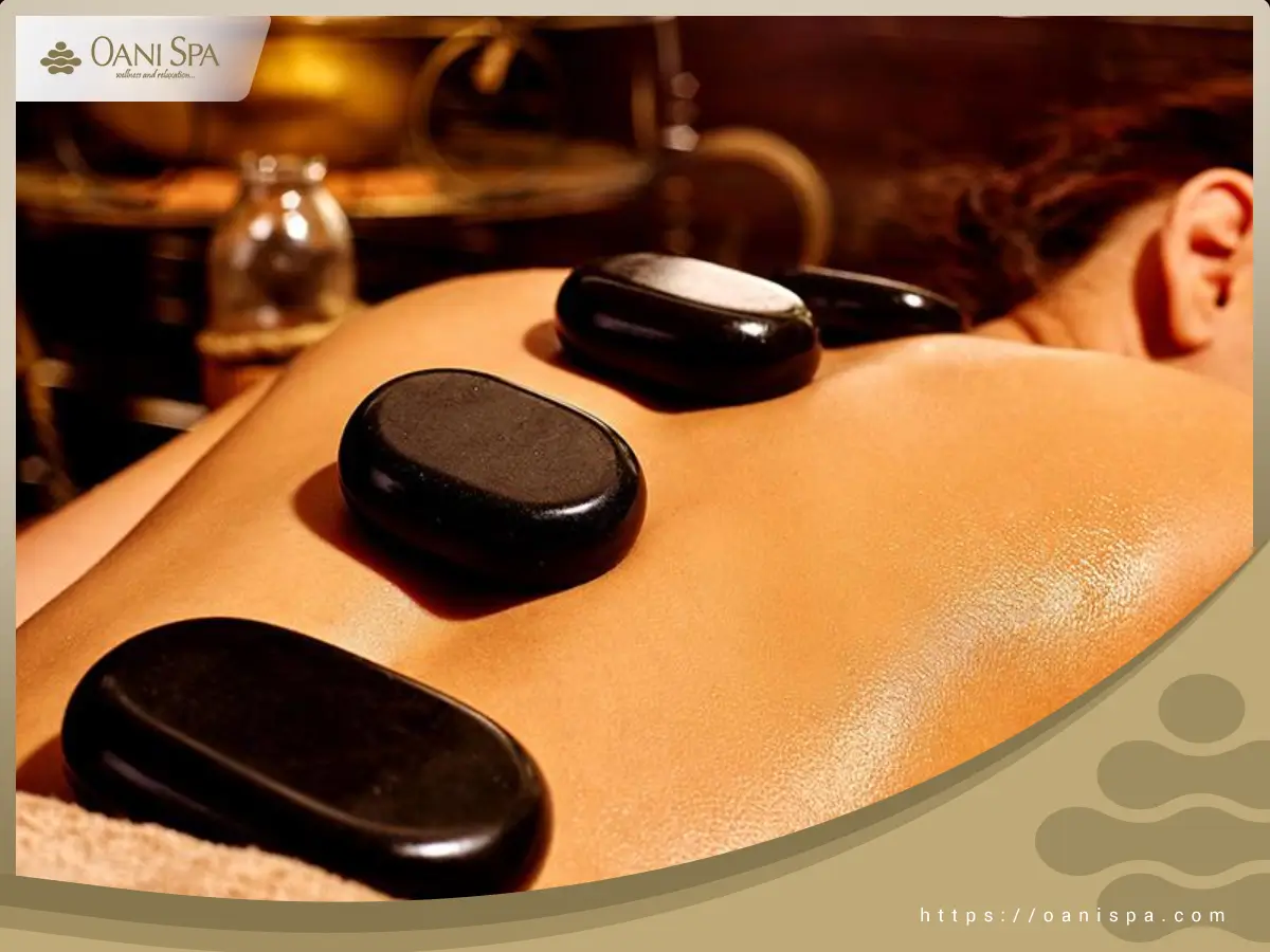 massage đá nóng