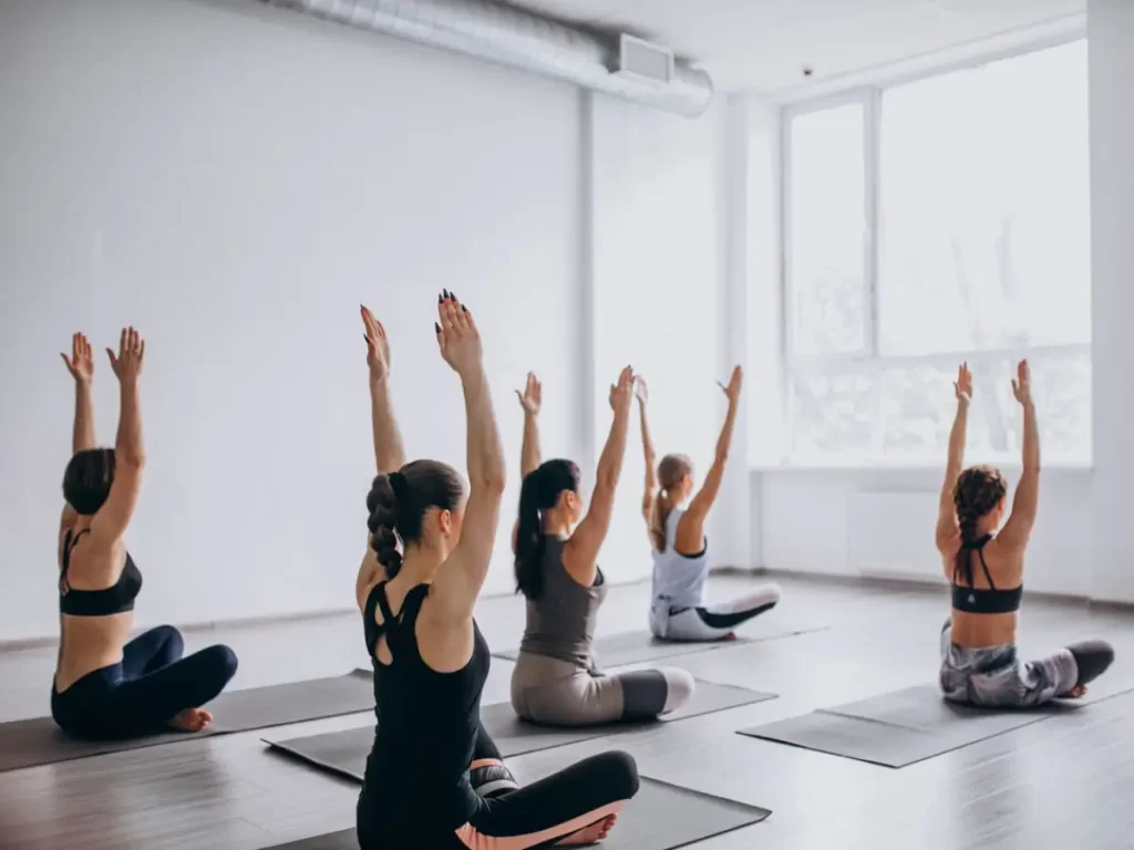 Tập yoga có tác dụng gì với người đang điều trị ung thư vú