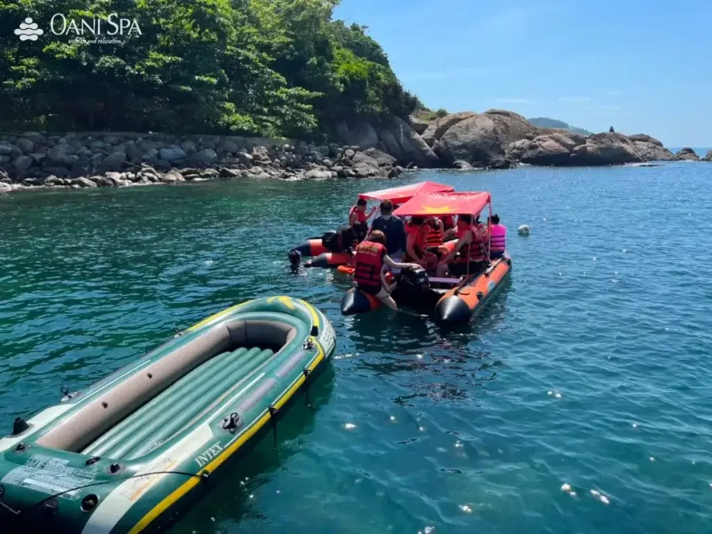 Lặn ngắm san hô