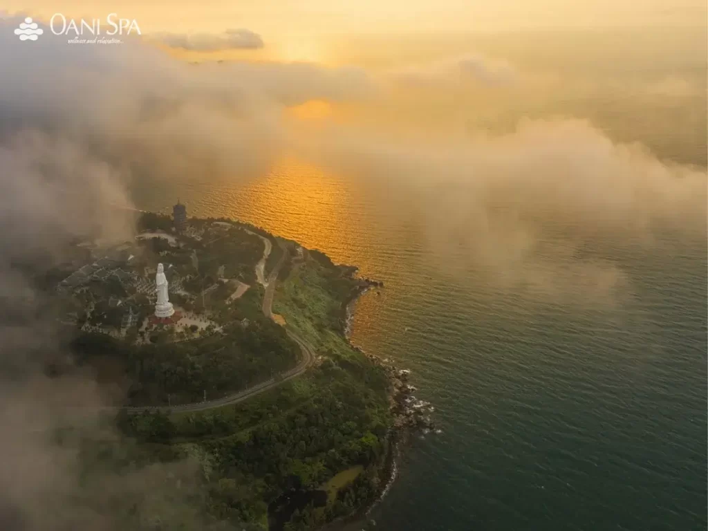 Chùa Linh Ứng - Bãi Bụt Sơn Trà Đà Nẵng