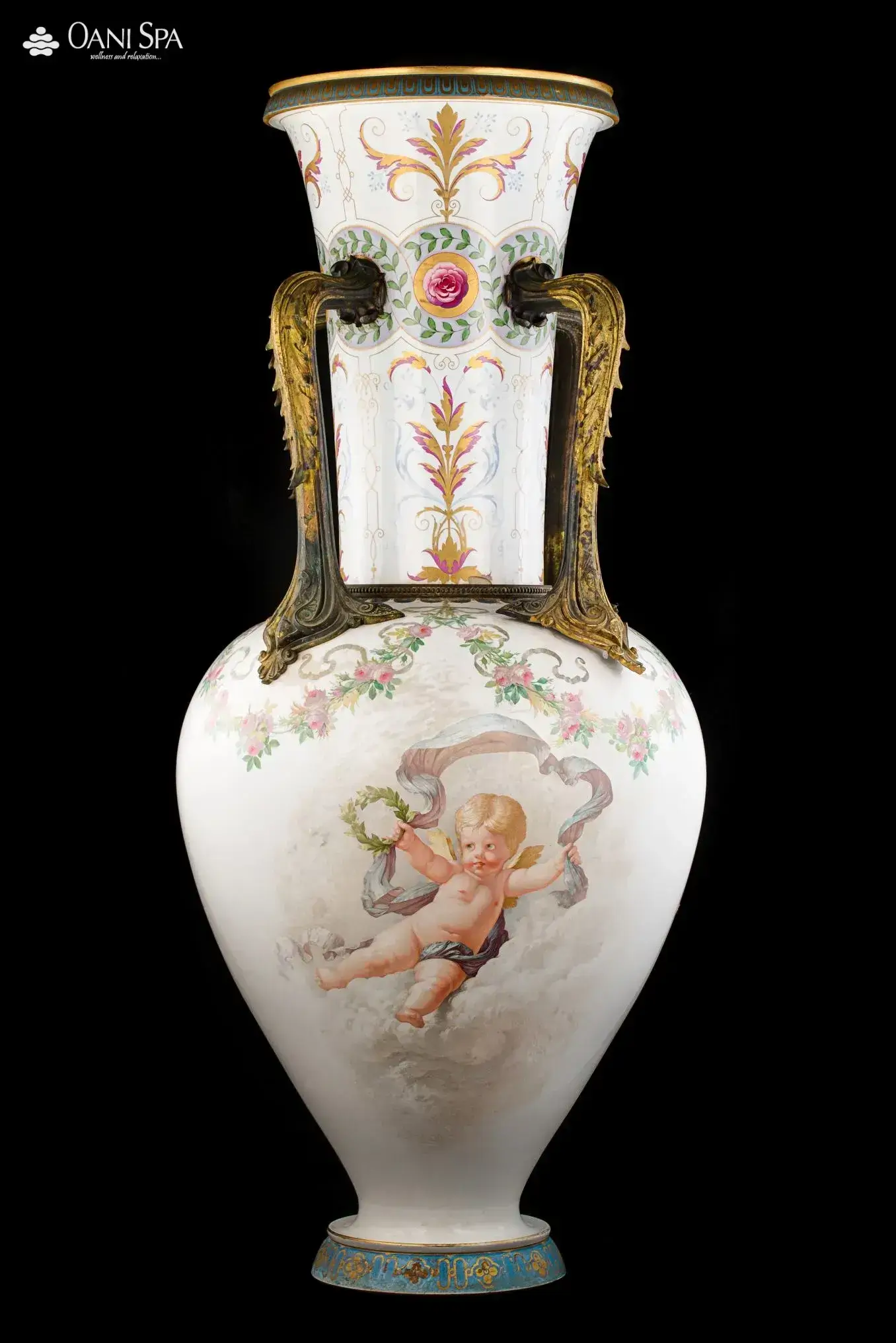 Bảo tàng Cổ vật Cung đình Huế