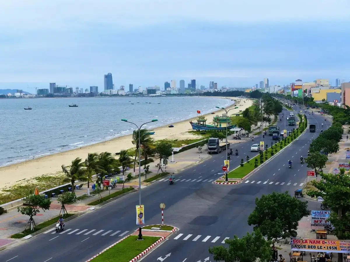 Bãi biển Nguyễn Tất Thành