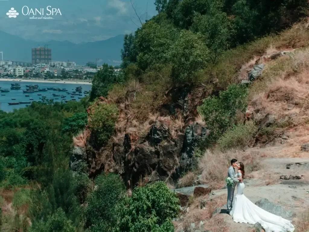 bãi cháy Đà Nẵng Thả mình chill theo làn gió tại bãi cỏ cháy Đà Nẵng