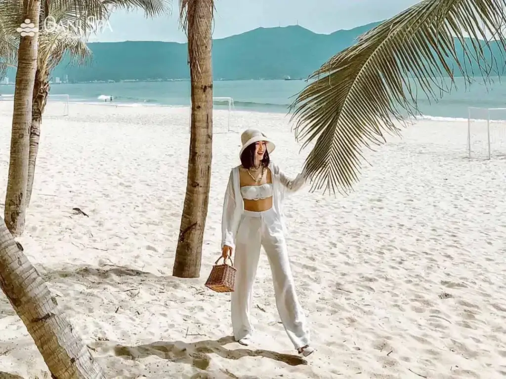 bãi tắm Phạm Văn Đồng Check-in sống ảo tại công viên biển Đông