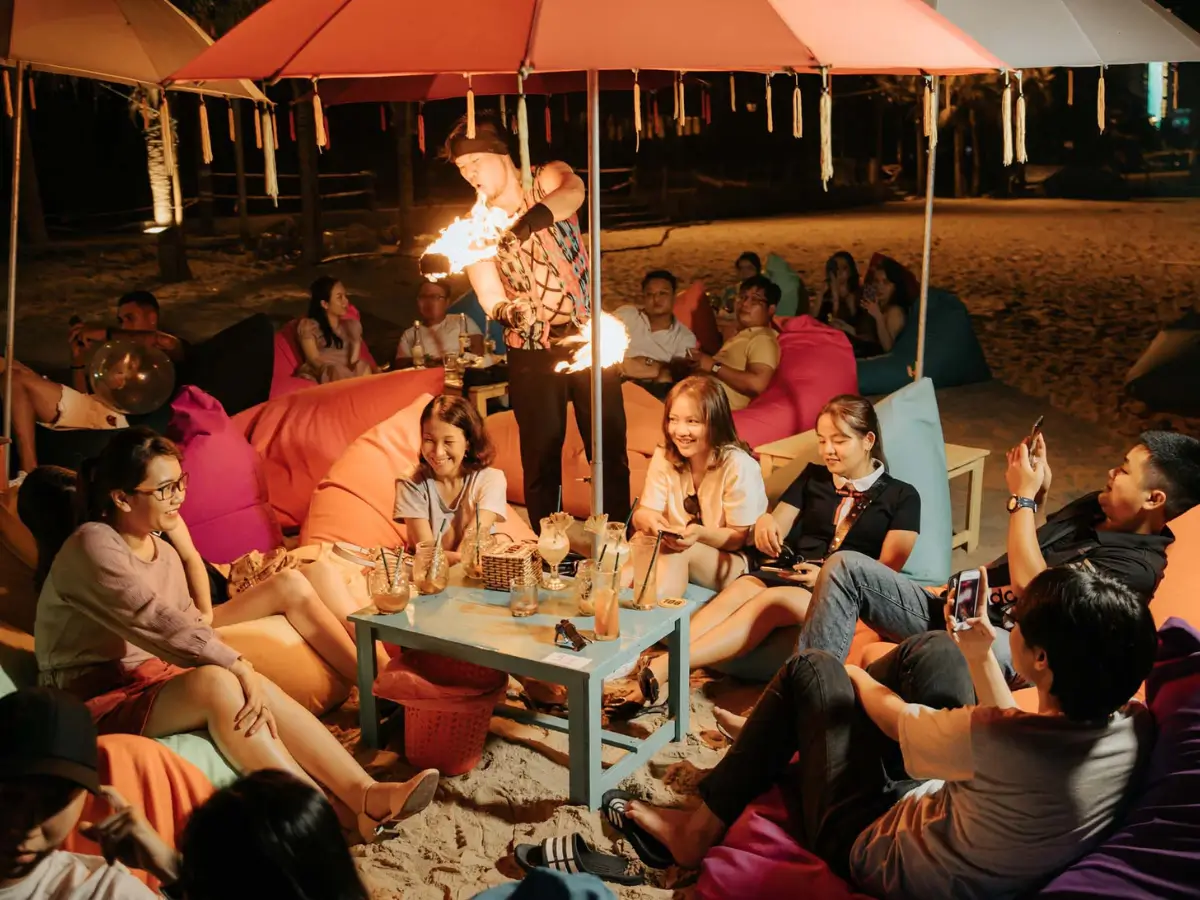 Những điểm giải trí ban đêm tại biển Mỹ Khê ở Đà Nẵng