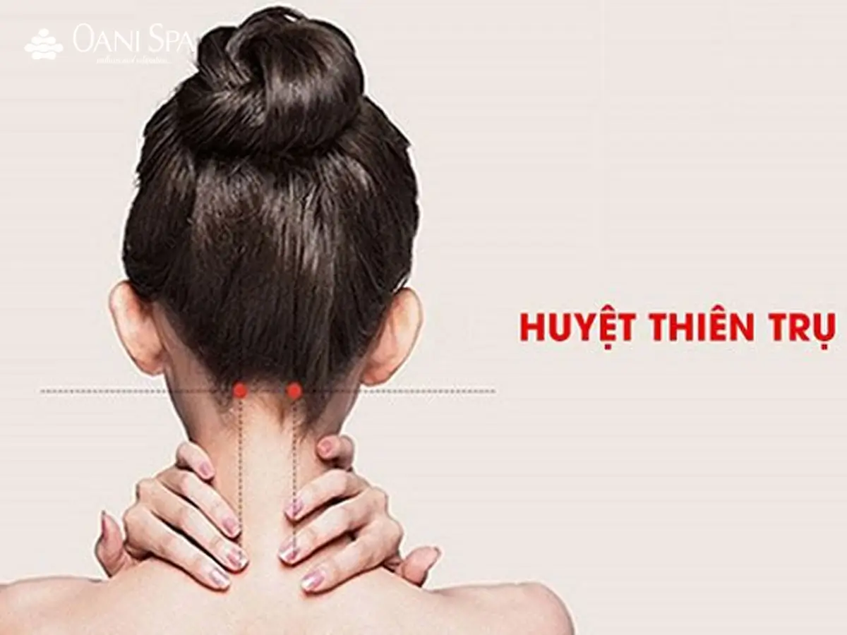 Bấm Huyệt Thiên Trụ chữa đau đầu.