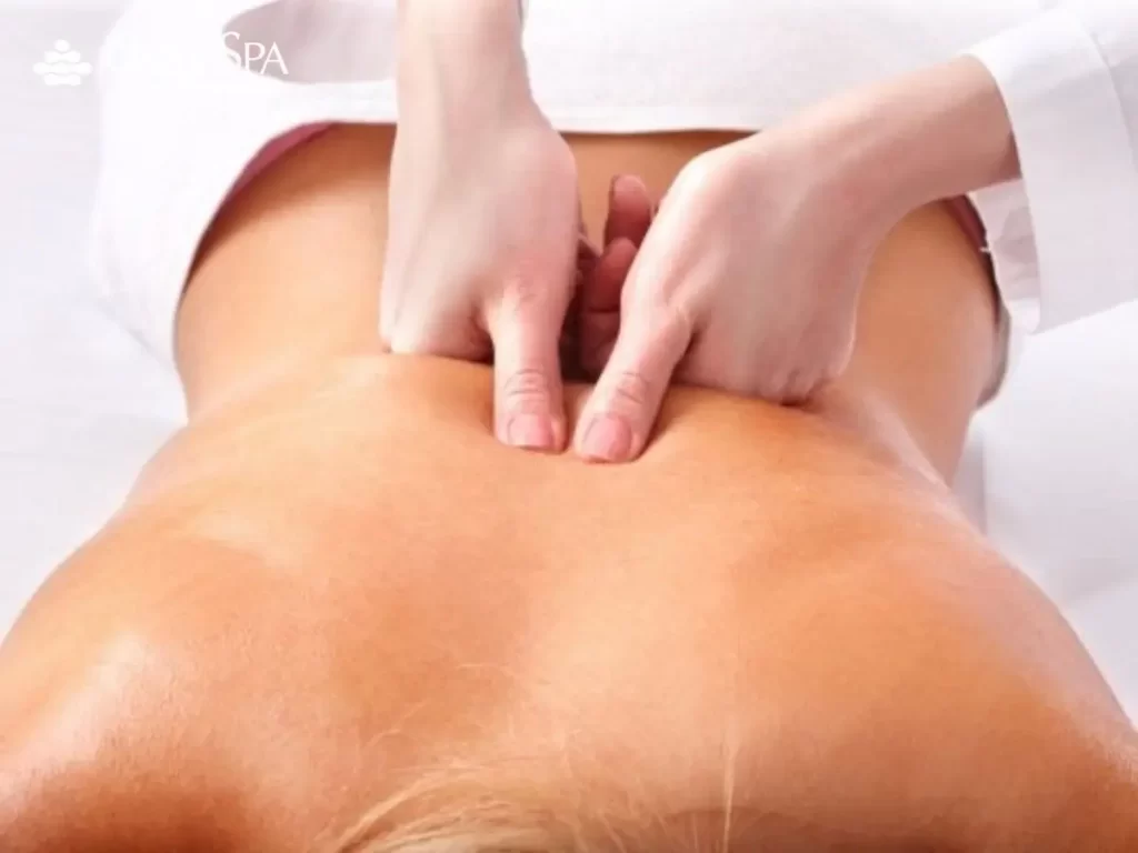 bấm huyệt chữa đau lưng Bấm huyệt chữa đau thắt lưng có ưu điểm gì