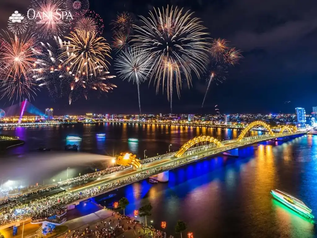 cầu rồng phun lửa