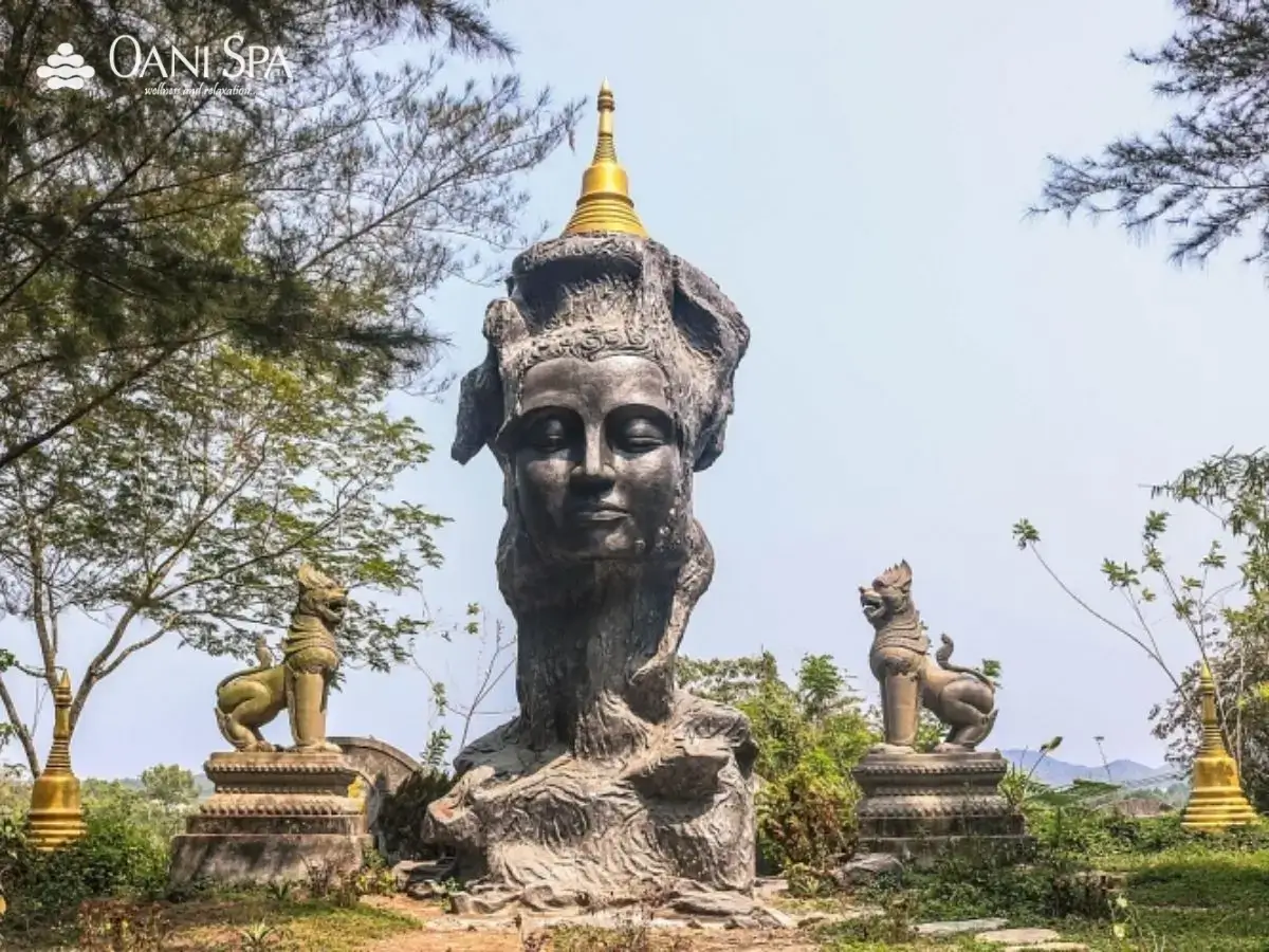 chùa phật đứng huế