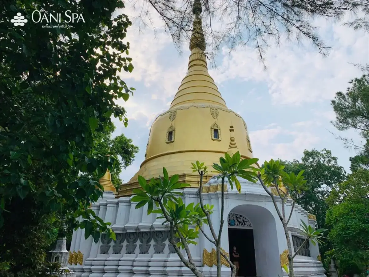 chùa phật đứng huế