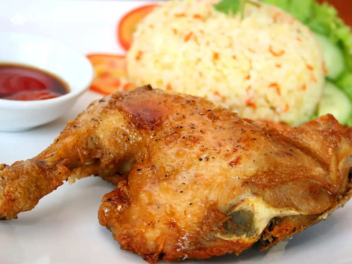 cơm gà Đà Nẵng 