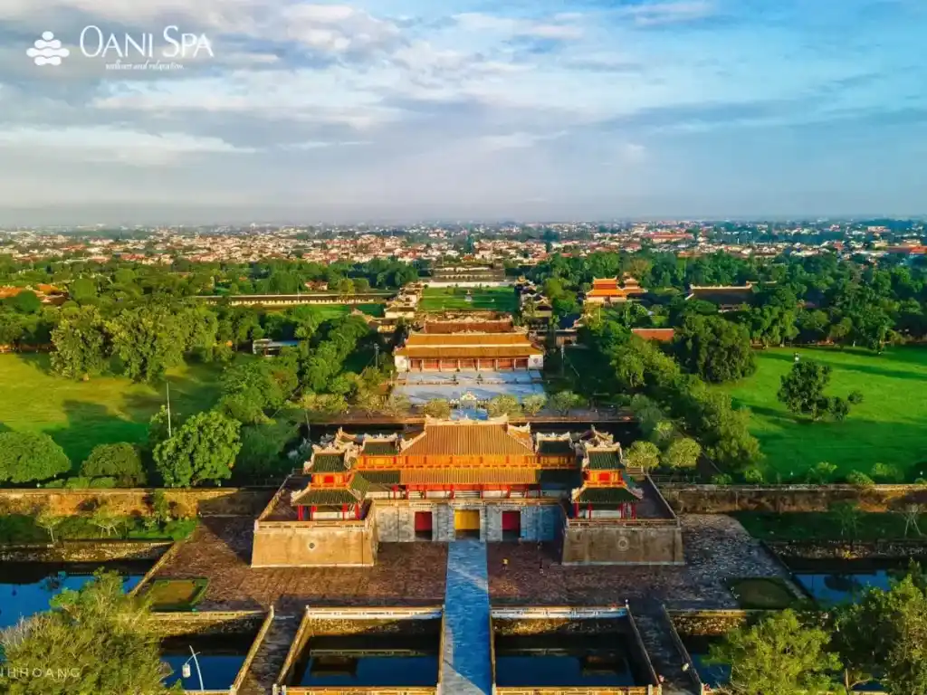 Đại nội kinh thành Huế