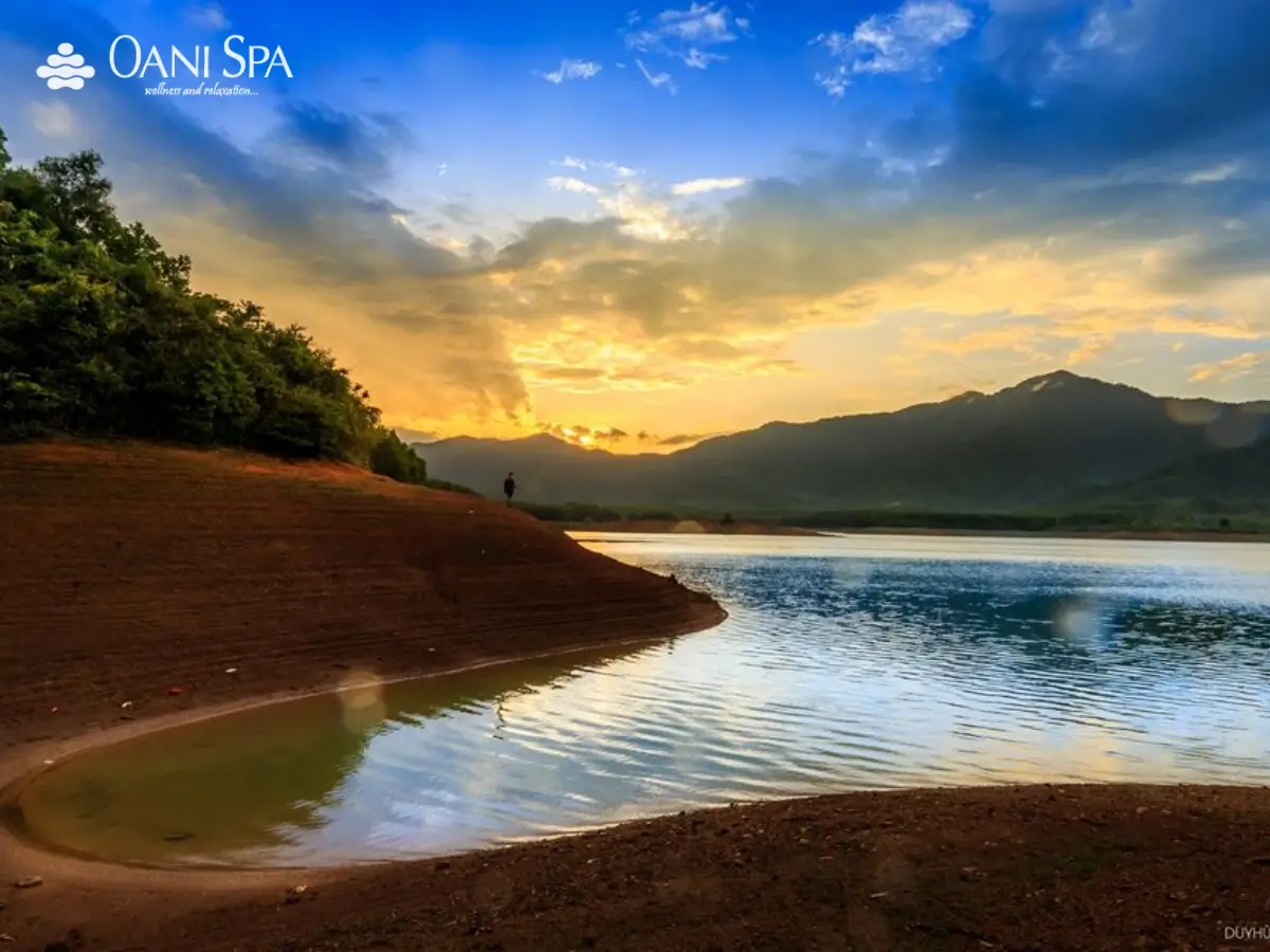 Hồ Hòa Trung Hồ Hòa Trung