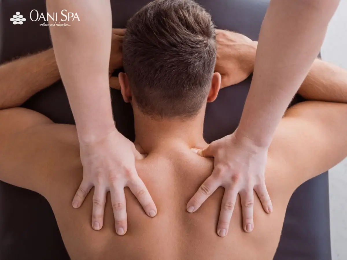 Massage cổ vai gáy cho nam(Ảnh sưu tầm)