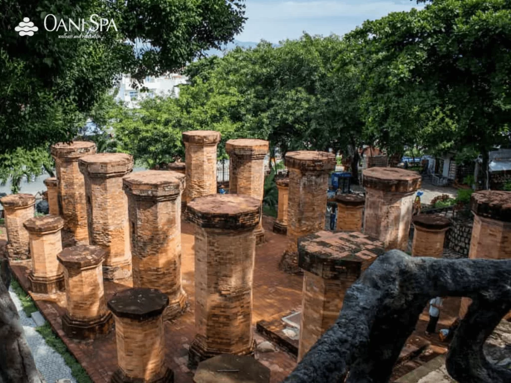 tháp bà nha trang