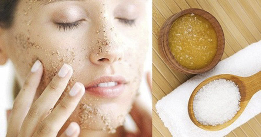 Tẩy da chết bằng muối biển