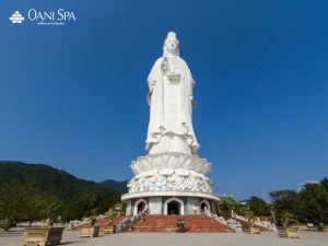 chùa phật đứng huế