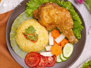 cơm gà Đà Nẵng