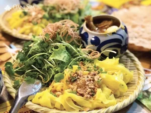 mì quảng ếch bếp Trang