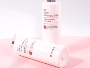 EGF Moist Cleansing Milk