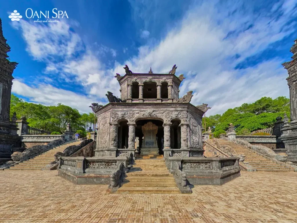 lăng vua khải định