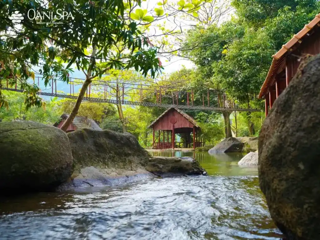 Suối ở Đà Nẵng Suối ở Đà Nẵng