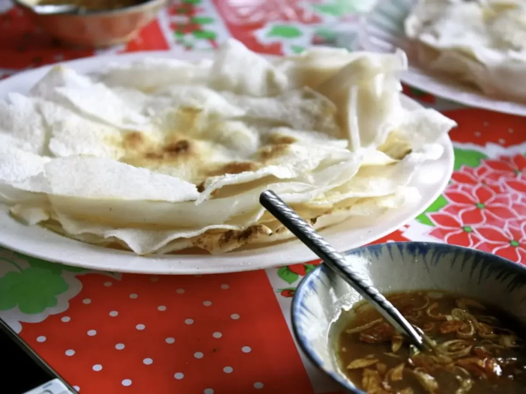 ăn gì ở hội an Bánh đập hội an