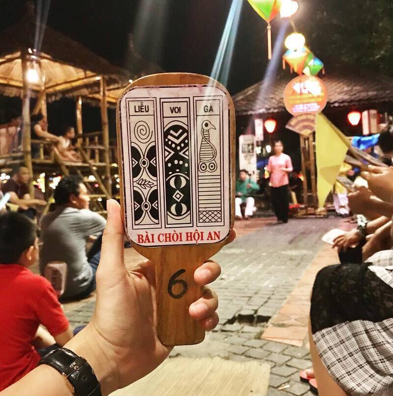 chơi bài chòi hội an